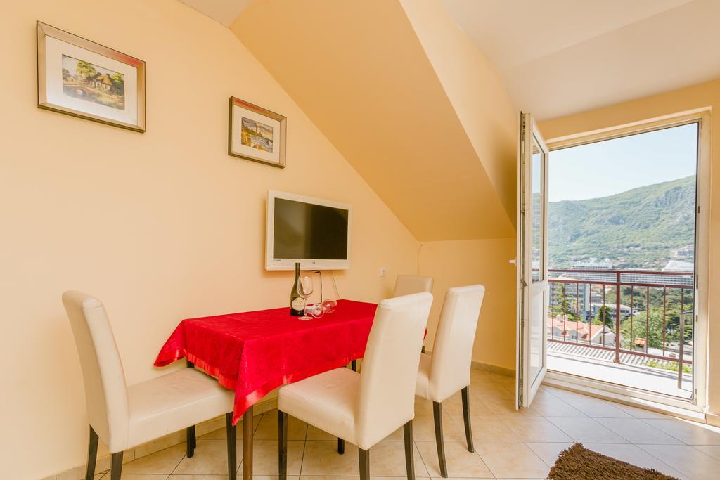 Apartments Feniks Κότορ Εξωτερικό φωτογραφία