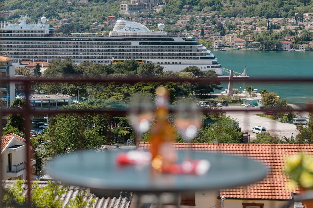 Apartments Feniks Κότορ Εξωτερικό φωτογραφία